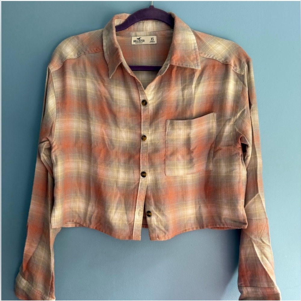Hollister Pastel Plaid Cropped Shirt - Picture 4 of 4